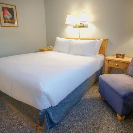 Eldorado, A Coast Hotel ドーソン・シティ エクステリア 写真